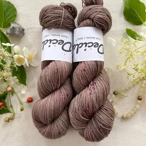 "Plum Truffle" EXTRA Merino sw/polyamid 400m/100g