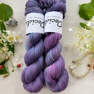 "Evening Petals" merino/hedvábí 50/50 800m